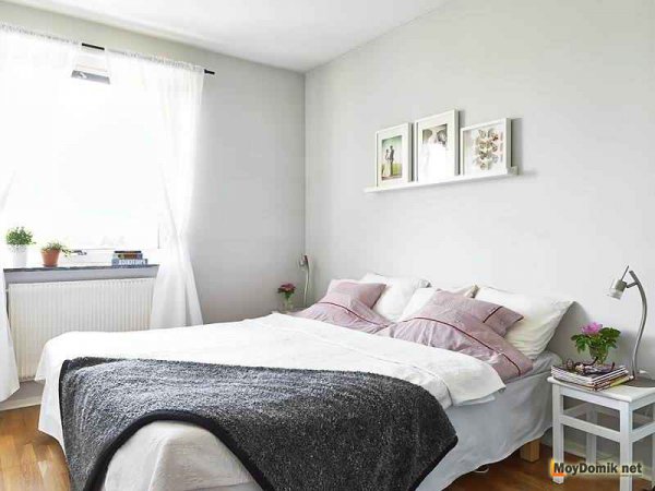 Интерьер спальни в светлых тонах Интерьер спальни в светлых тонах