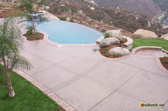 Шикарный бетонный бассейн Шикарный бетонный бассейн