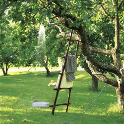 Простой летний душ