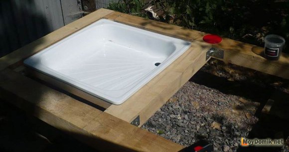 Сборка каркаса для душа и примерка поддона Сборка каркаса для душа и примерка поддона