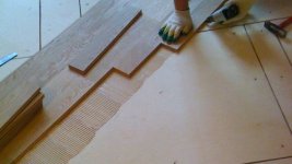 Установка паркета на клей